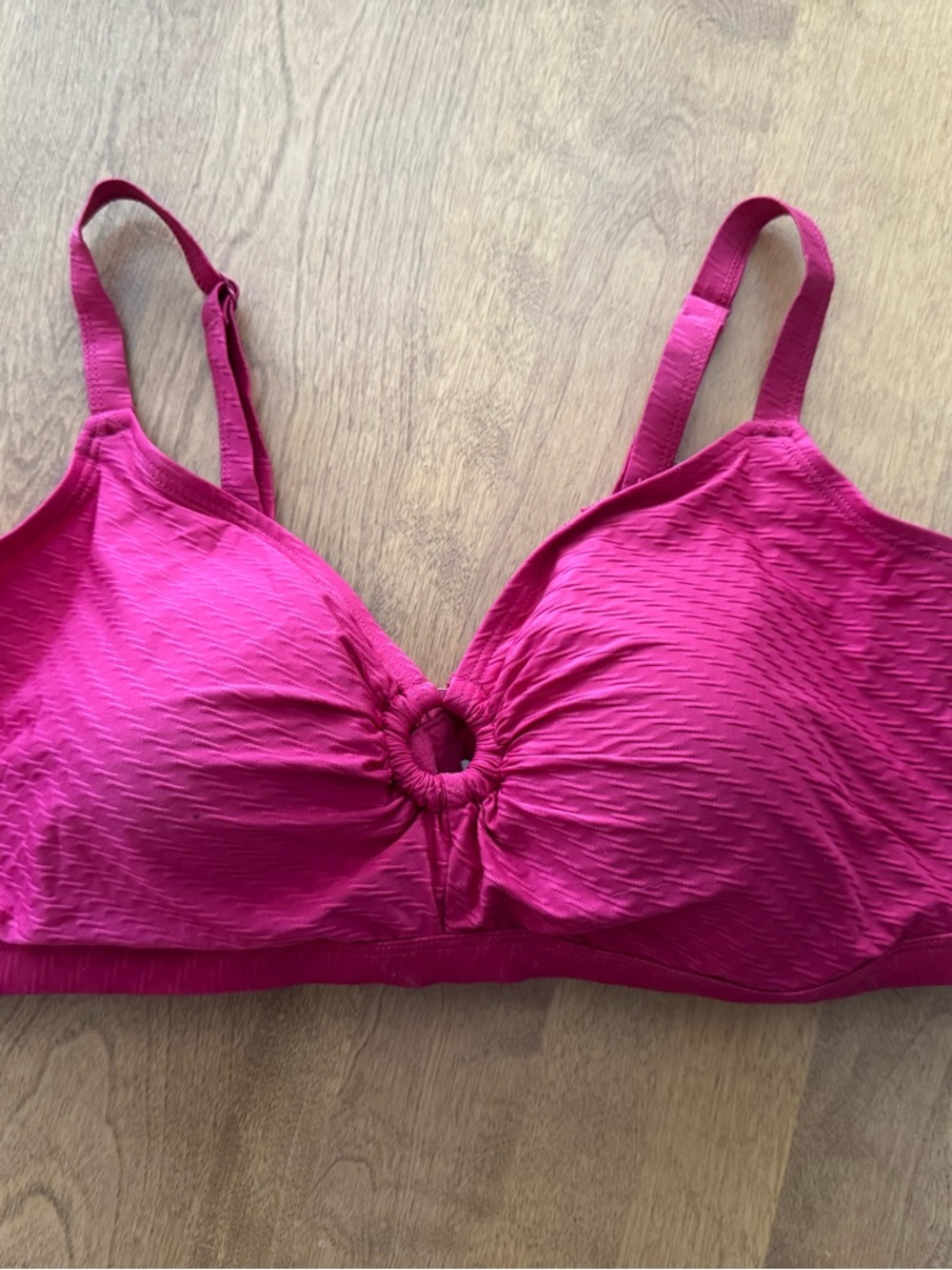 Cactus Wireless Ring-Front Bikini top in Magenta